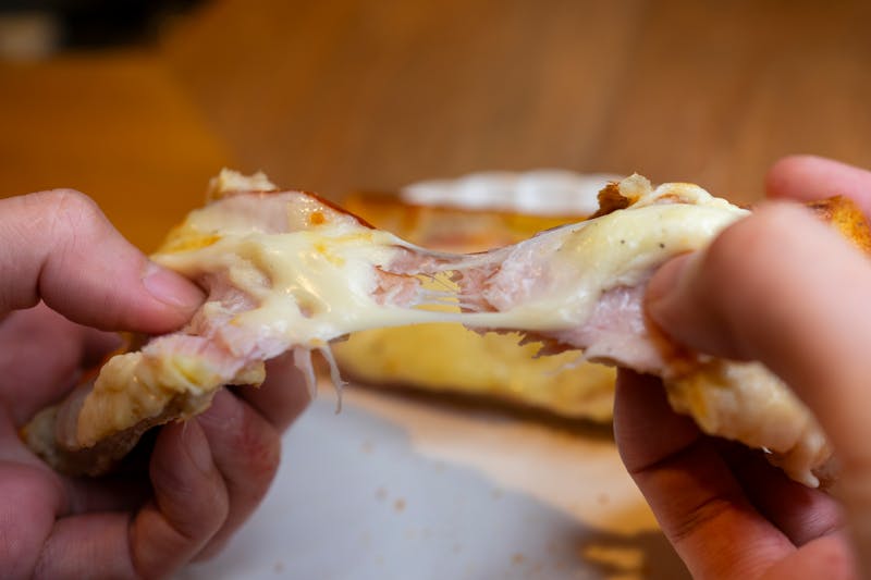 Ham and Cheese pizza classic recipe